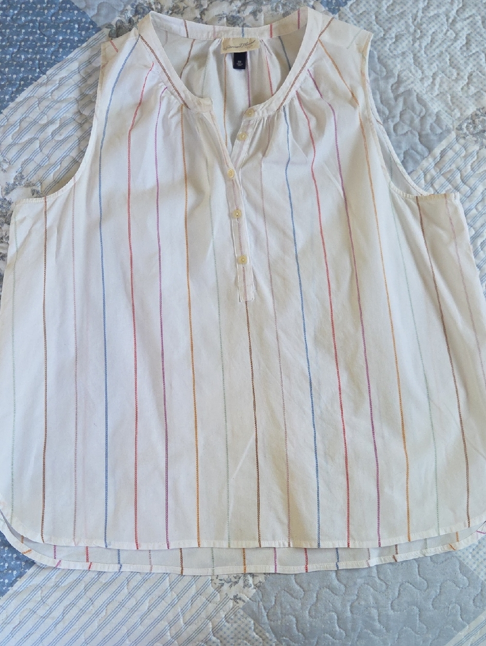 Universal Thread White Sleeveless Henley Tank with Red and Blue Stripes
